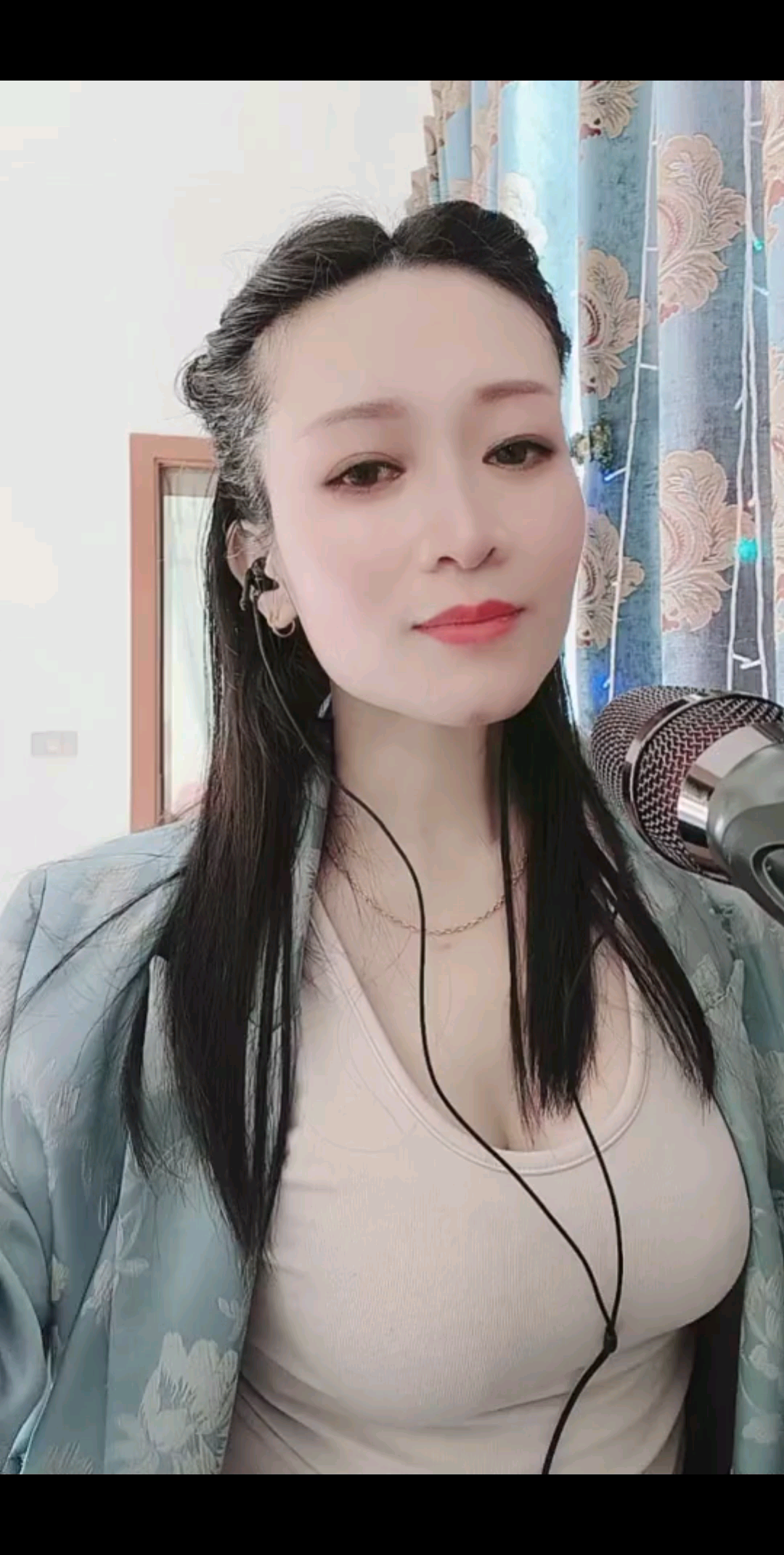 爱好听歌，你们呢