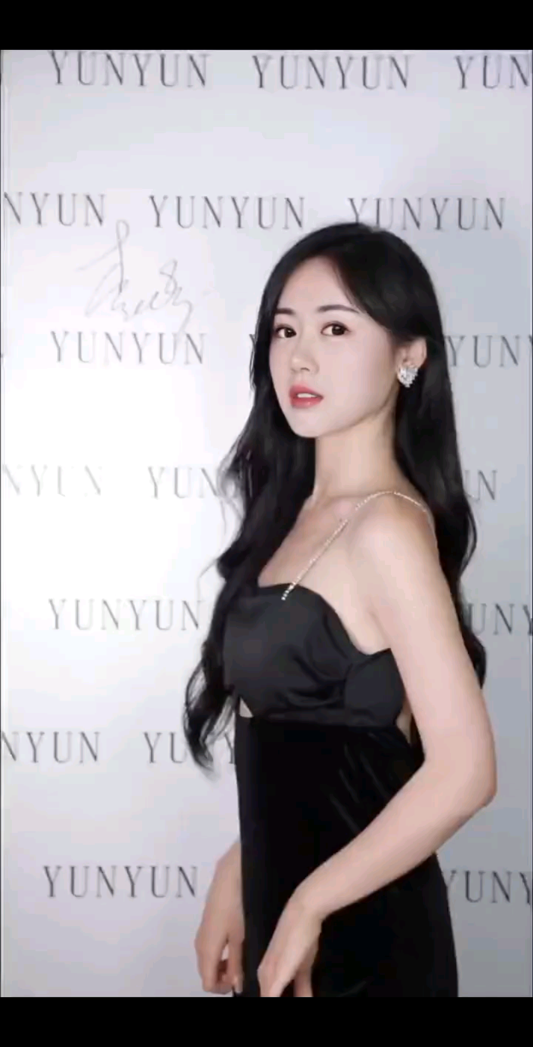倘若活在别人眼里，必