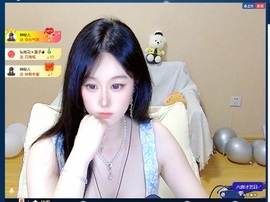 叮叮猫🐾求投喂的图片