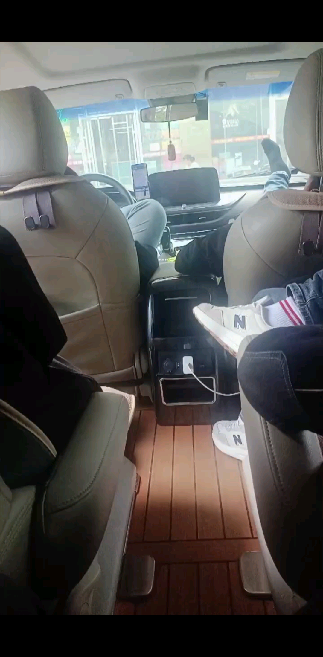 都困迷糊了