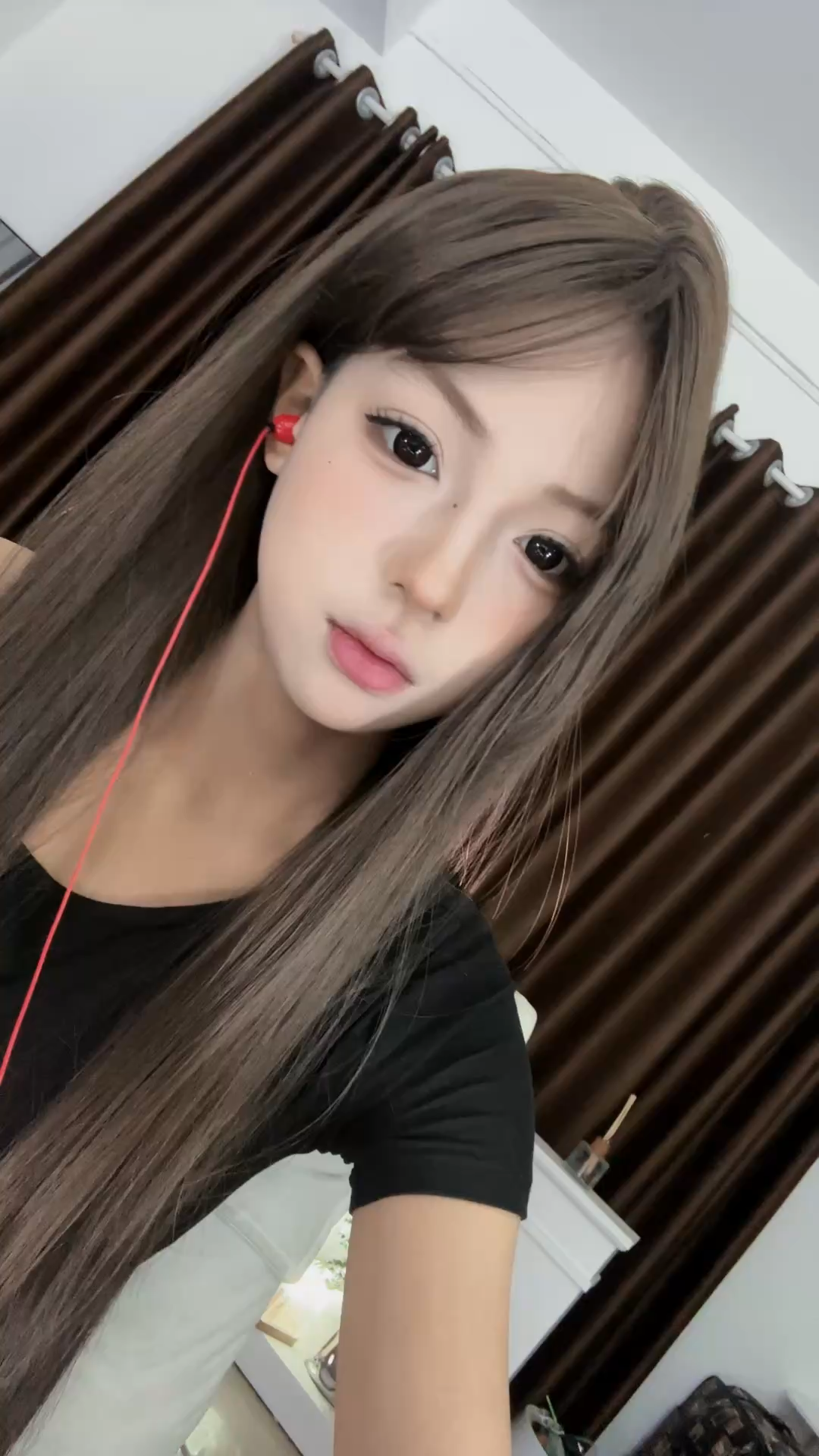 Hi