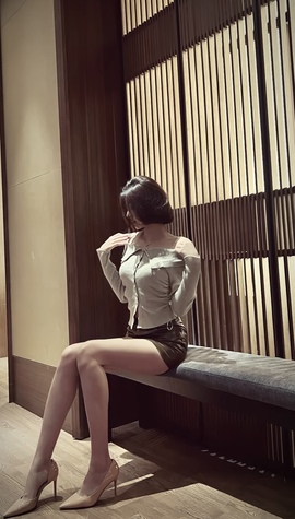 無语子主播照片