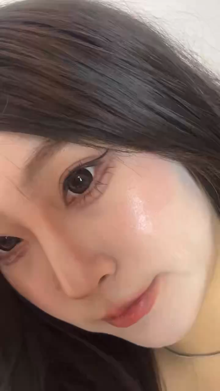 /美女