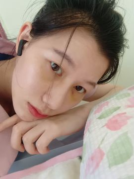 铁欣怡🐯主播照片