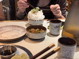 鸭鸭吖～🐰休的图片