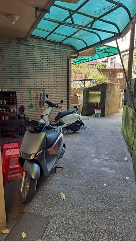 一只楚楚熊☆的图片