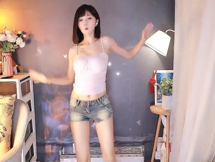 11090