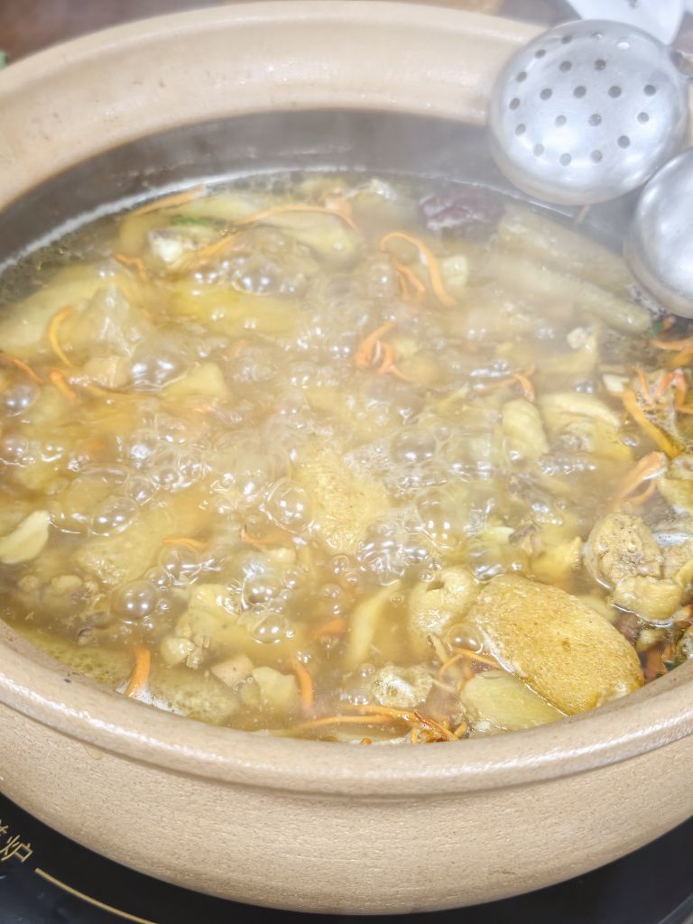 语芊…的主播照片