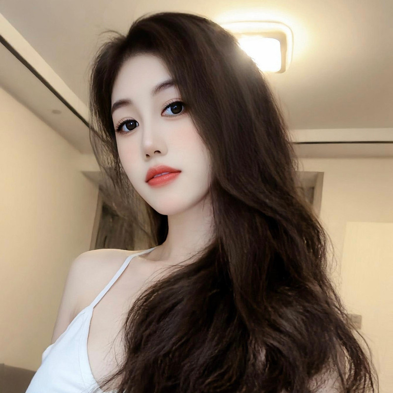 英子💦饿懵了的直播间