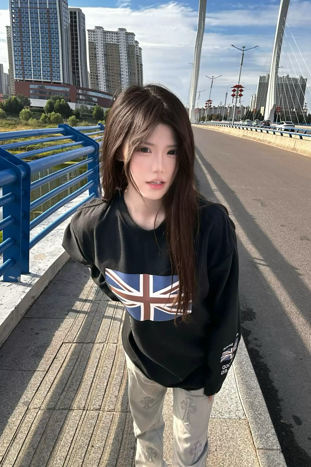 /美女