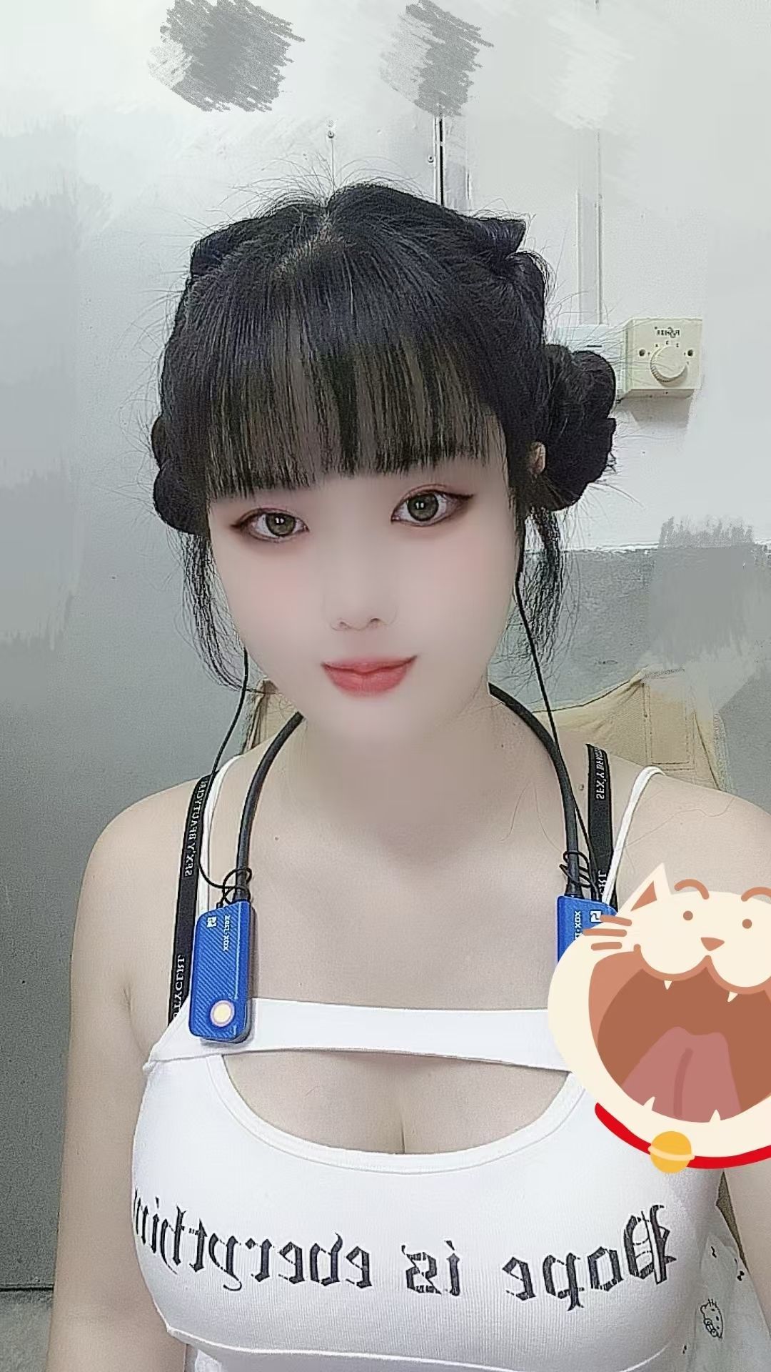 河南妞妞的主播照片