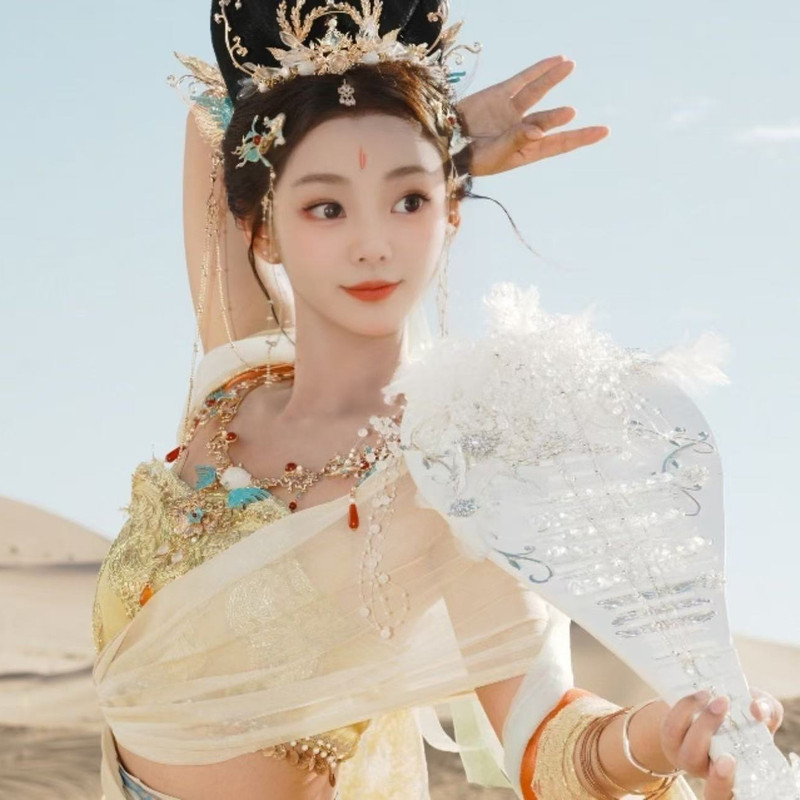 花蕊儿💞的主播海报