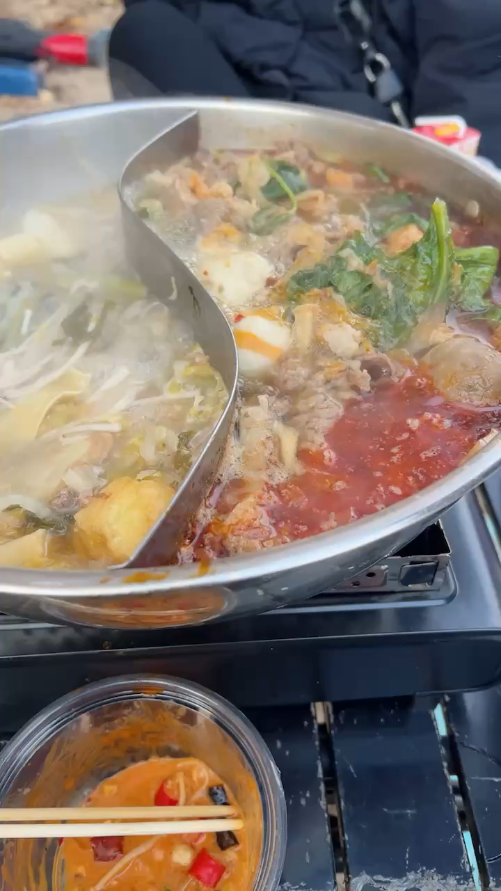 秋天，户外火锅更配