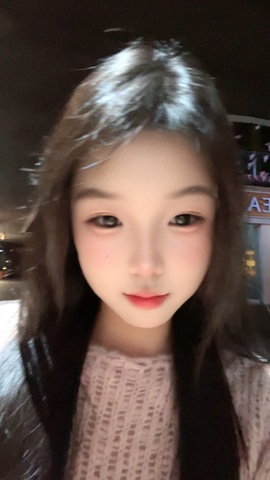 楚楚🫧的图片