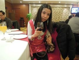 可爱丹儿主播照片