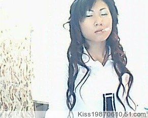 不在直播的主播照片