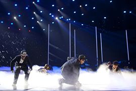 唱战2012视频分享主播照片