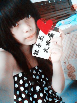 冷亚桂主播照片