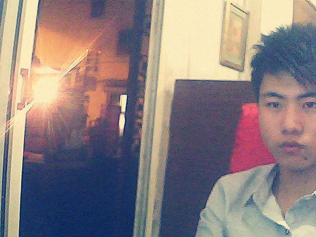 网上英航的主播照片