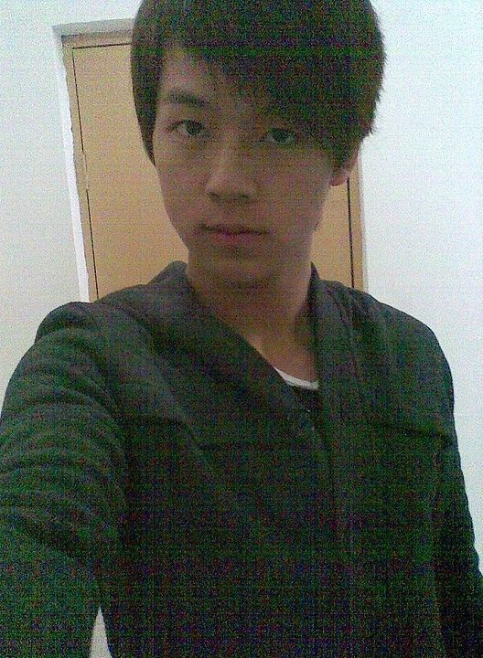 那伤2正红的主播照片
