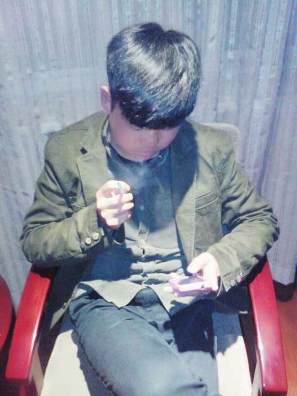 色大少的主播照片
