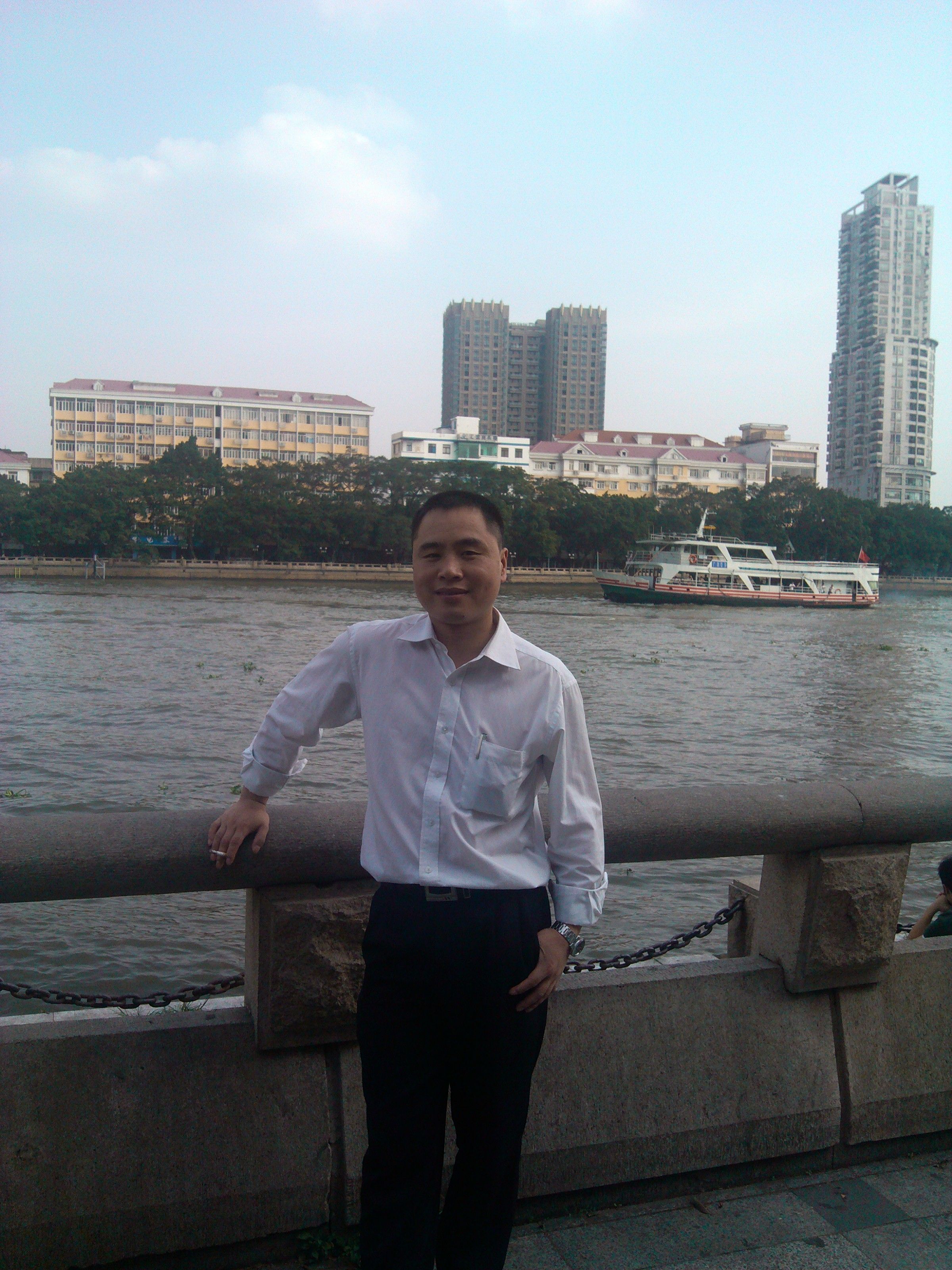 heweifang的主播照片