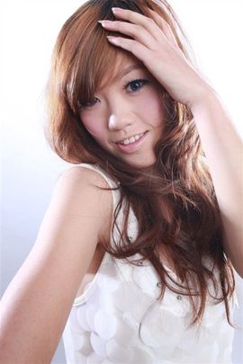 陌、小咪主播照片