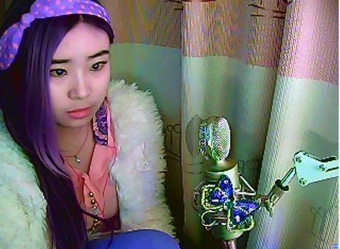 青小涩主播照片