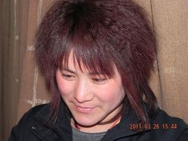 AI蓝天白云主播照片