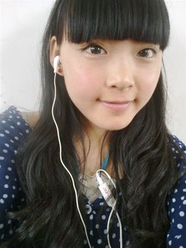 倩倩老师主播照片