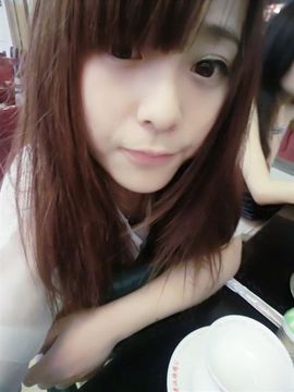 ☻☺忐忑小飞象主播照片