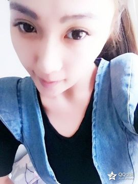 歪神~主播照片