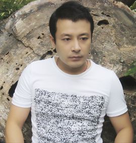 王梓蘅主播照片