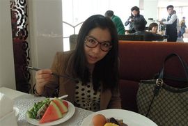 可爱丹儿主播照片