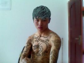 铁锹团皮条客主播照片