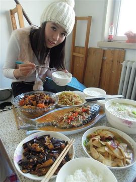 可爱丹儿主播照片