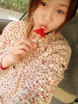 Queenie333主播照片