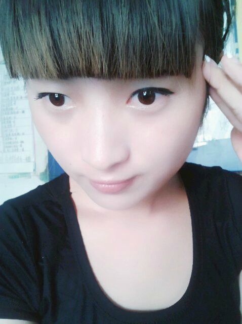小闹姐主播照片