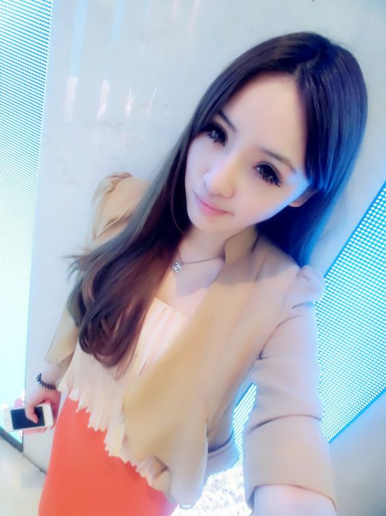 ♥樱桃小苒子♥的主播照片