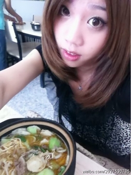 caningzc主播照片