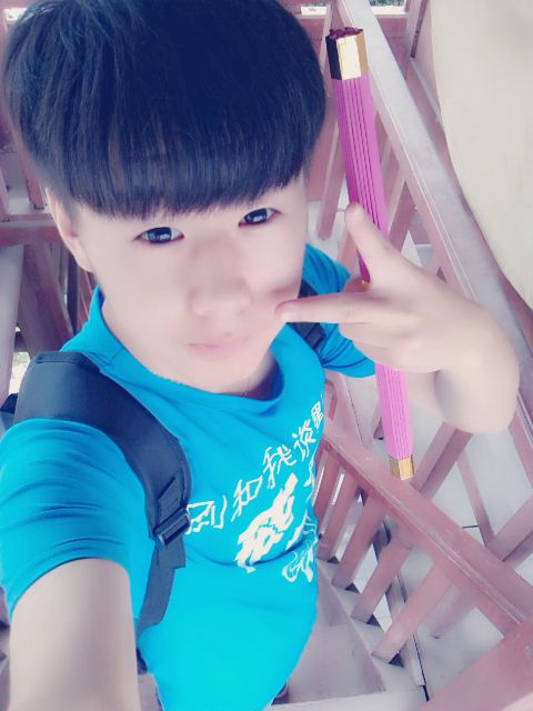 V₂°寒沐的主播照片