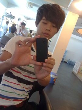 一直小羿羿主播照片
