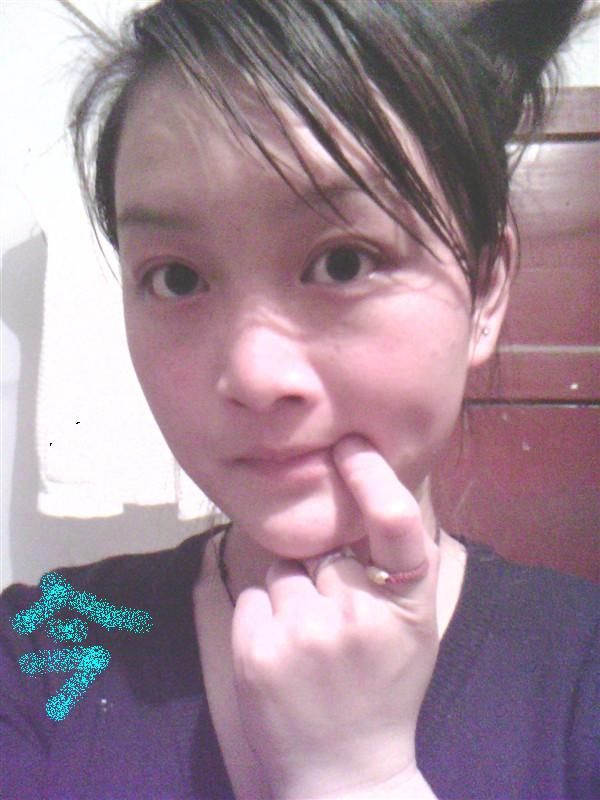 ↖(^ω^)↗彩彩的主播照片
