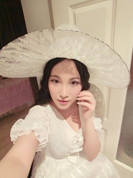 ☜九尾狐公主殿下☞主播照片