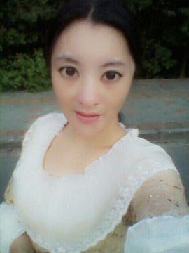 秋秋zqp主播照片