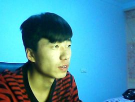 飞。。。小妖主播照片