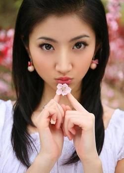 ♪♪主播别理我♪♪的主播照片