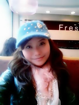 小女人的霸道、迩不懂主播照片