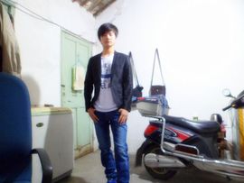 ←═╬∞小伙子主播照片