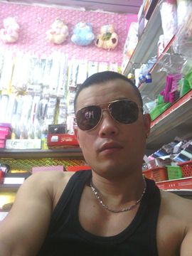 ☜带刀的哥们☞主播照片